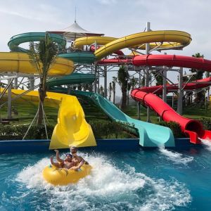 Customized Spiral Water Slide Tube Adult Water Slide Weather Resistance
