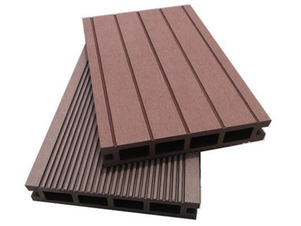 Grooves Anti Slip 147*28mm WPC Hollow Decking