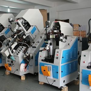 YT-737A Hydraulic Automatic Shoe Lasting Machine 9 Pincers For Smooth Operation