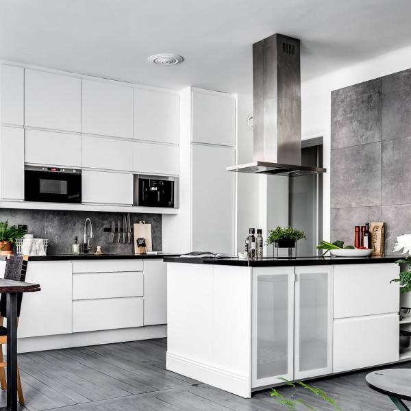 Buy Modular Custom Design Pale White Plain Lacquer Kitchen Cabinets at wholesale prices