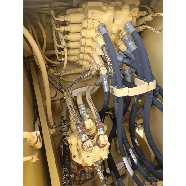 64KW Used Komatsu PC120 Excavator PC120-6 with 12030 KG Operating Weight in Shanghai