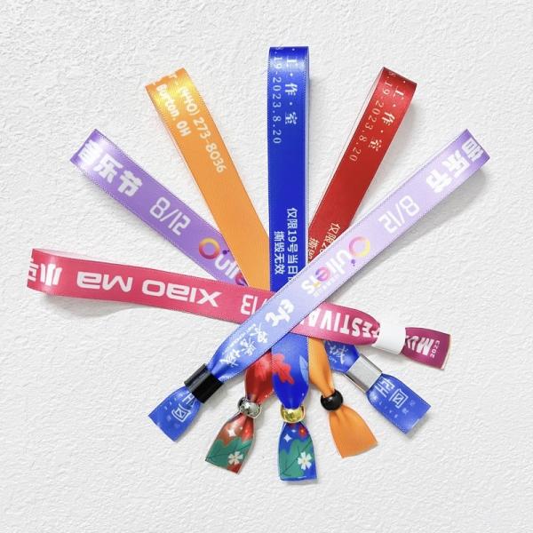 Various Colors Fabric Woven Wristbands Customized Logo Colors For Polyester Material Wristband