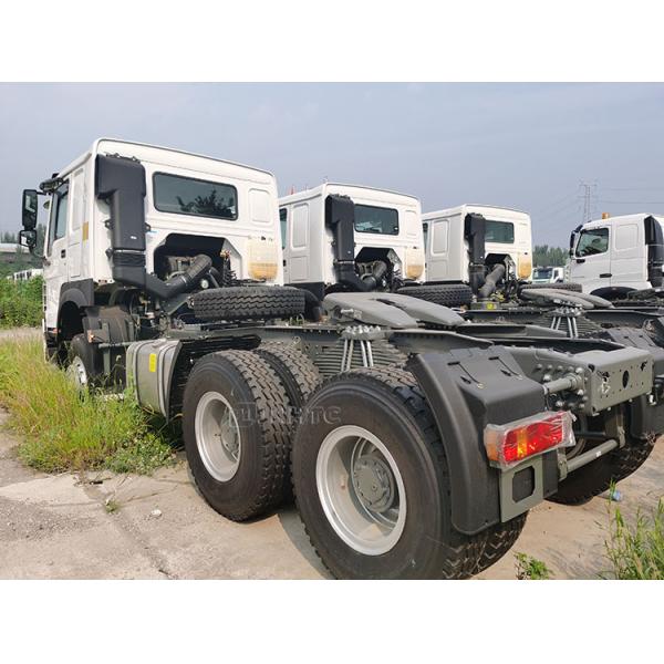 Hot Sales SINOTRUK 6X4 400HP Tractor Truck High-Quality Trailer Head