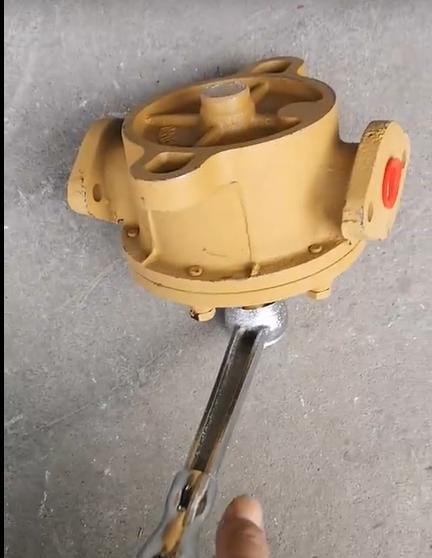 Jichai Power Chidong 190 Diesel Fishing Boat 6190 Hand Oil Pump