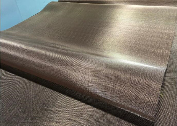 Buy Laminated Glass Metalspurc Fabric For Glass Shower at wholesale prices