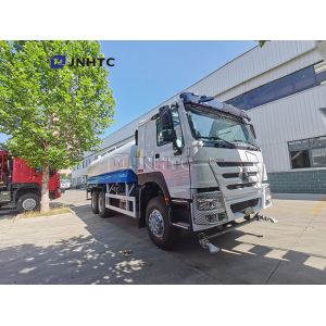 Sinotruk Howo 6x4 Sprinkling Water Tank Truck 351 - 450hp