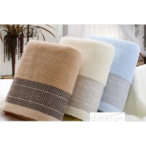 Soft Durable Household Terry Cotton Bath Towels Super Absorbent