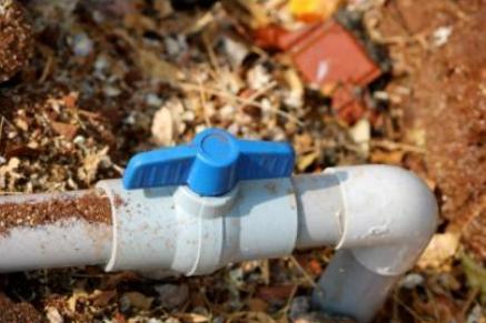 OEM Brand Easy Useing PVC Plastic Octagonal Ball Valve for Water Supply