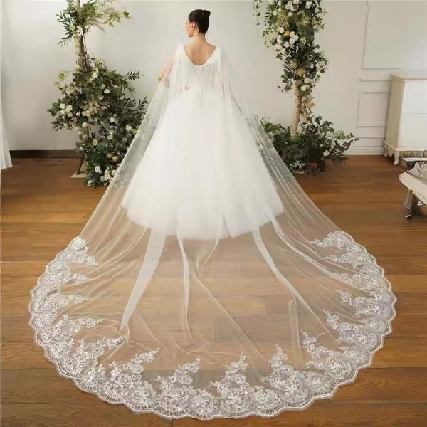 Elegant Customized 3m*3m Wholesale Long Cathedral Appliqued Lace Sequins Tulle Bridal Wedding Ivory Veil With Hair Comb
