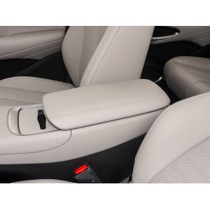 2025 Hot Selling New Model BYD Sealion 05EV Electric Vehicle Fast Charging 520KM