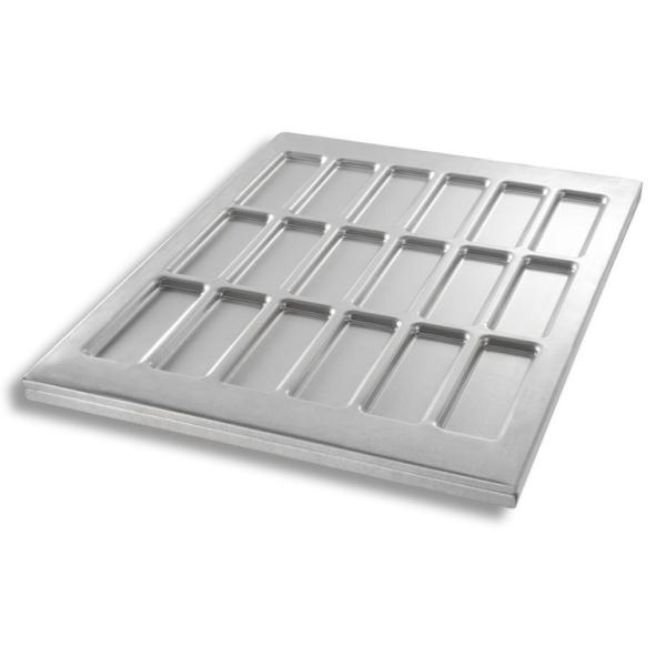 RK Bakeware China Foodservice 49015 Chicago Metallic Glazed Aluminized Steel Full Size Sub Sandwich Bun Baking Tray Pan