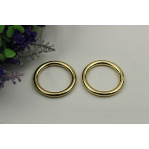 China China custom fancy zinc alloy light gold 32 mm metal o ring manufacture on sale