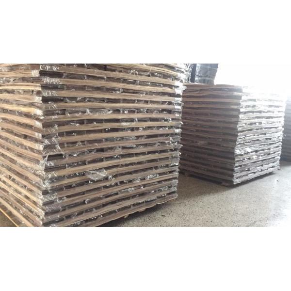 Buy 0.6-2mm Good quality White Oak Flooring Veneer at wholesale prices