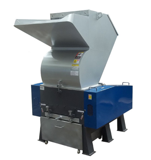 mini plastic crusher/plastic bottle chips recycling machine/screen material