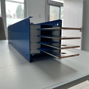 50Hz-60Hz Custom Busway Air Insulated Aluminium And Copper Material