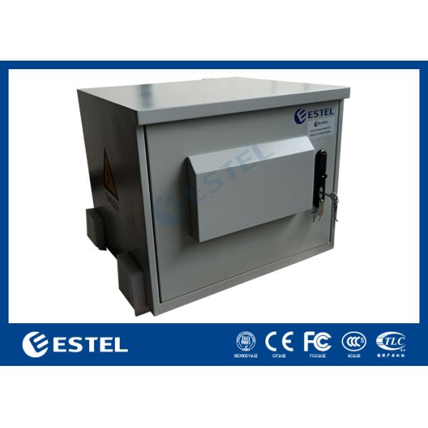 19 Inch 9U Internal Dimension Outdoor Telecom Cabinet With Two AC220V 50Hz Fans ET6060500A-9U