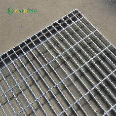 China Silver White Antiskid Serrated Metal Grating Ladder Walkway Mesh on sale