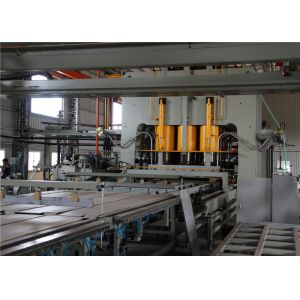Automatic Melamine Paper Laminating Machine / Laying Machine High Efficiency