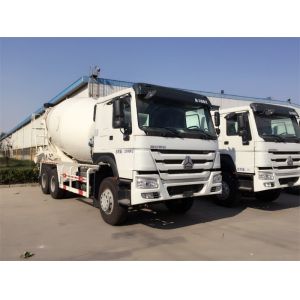 China Sinotruk Howo 10m3 / 12 Cubic Meters SINOTRUK Mixer Truck on sale
