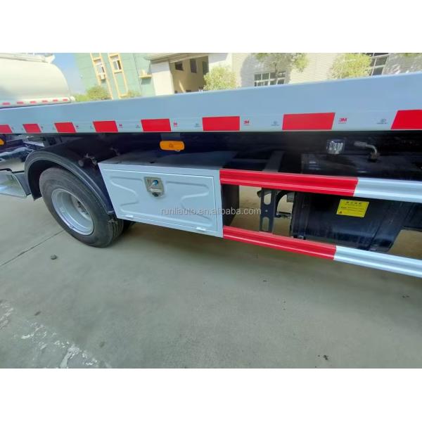 China Factory Customized Sinotruk HOWO 5 Ton 6Ton Recovery Truck Tow Truck Body Light Duty Flatbed Platform Tow Wrecker Truck