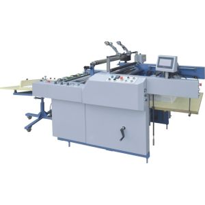 PLC Film Industrial Laminating Machine With Automatic Sheeting And Jogger