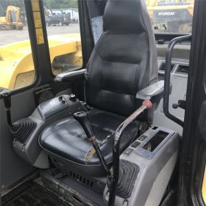 Used High Performance Japan Mini Excavator Komatsu PC60-7 Track Digger PC60 on