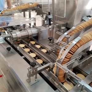 Automatic Biscuit Center Filling Cream Jam Sandwich Biscuit Making Machine