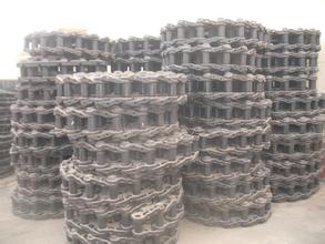 Quality R902 Hyundai Excavator Undercarriage Track Link for sale