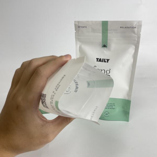 OEM Logo Eco Friendly Custom Stand Up Pouch Packaging With Zipper