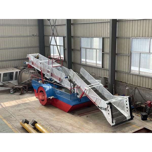 8 Cubic Capacity Aquatic Weed Harvester 105kw 5km/H Is Designed To Be Eight Meters