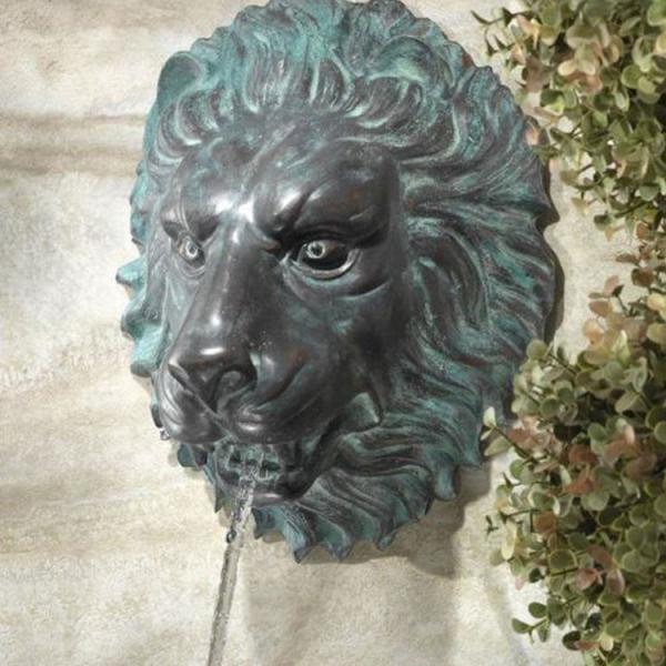 18 Inch Height Rusted Lion Face Sculpture Unique Cast Iron