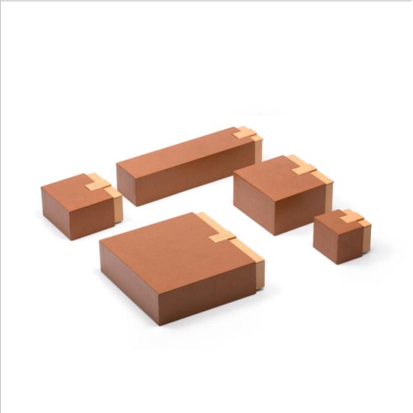 Handmade Kraft Cardboard Luxury Paper Gift Box For Cosmetic / Perfume