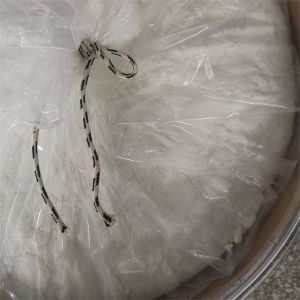 Industrial Nitrocellulose CAS 9004-70-0 White Fluffy Flaky Fiber