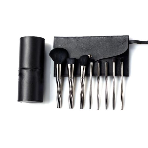 Black 8pcs Unbranded Makeup Brush Set Synthetic Fiber With Bag