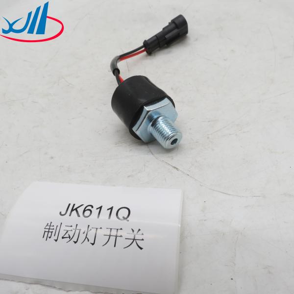 Buy Dongfeng EQ153 Truck Electrical Brake Lamp Switch ASSY 37RN4-57020 at wholesale prices