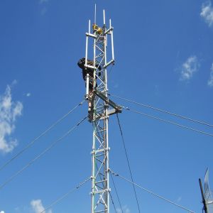 China Antenna Telecommunication 15m Guyed Mast Tower on sale