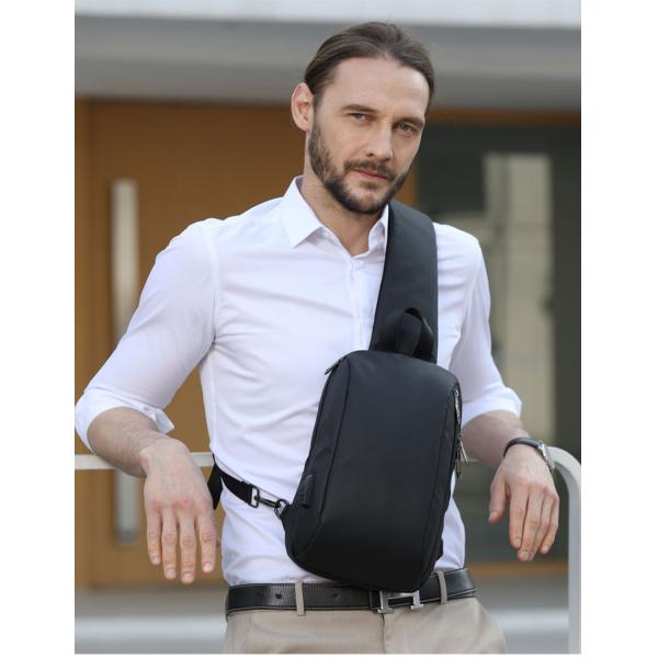 Wholesale customized logo fashion Men Sling Bag Luxury Mini chest Crossbody Bag Small Messenger Bag Crossbody For Men