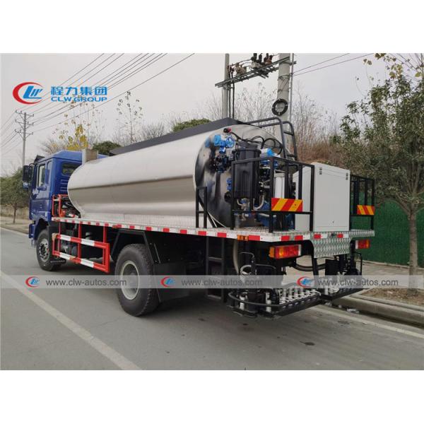 Buy Shacman 300HP Bitumen Sprayer Truck For Road Construction at wholesale prices