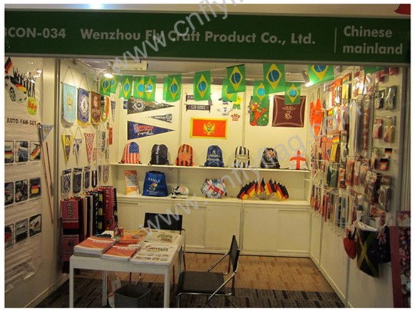 Wide Load Vinyl Banner Signs Promotional Eco - Solvent Customized Size