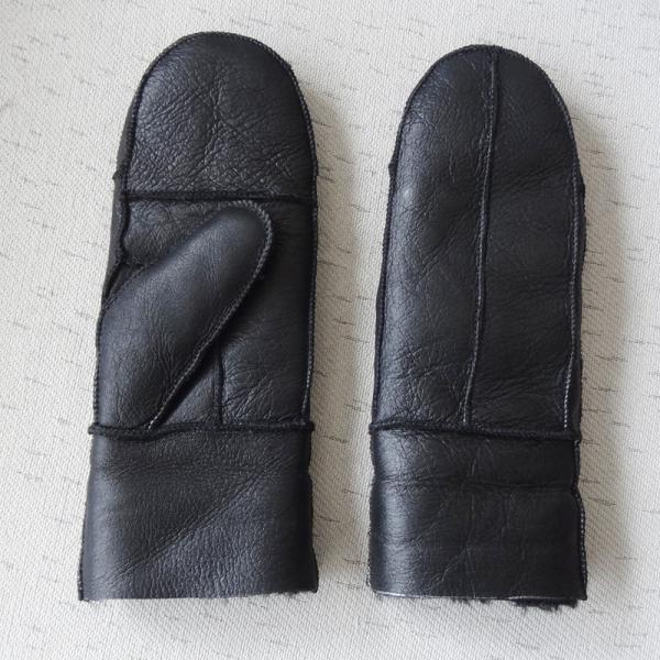 Buy Wholesale men and women winter warm sheepskin gloves mittens at wholesale prices