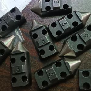 High-Speed Precision Black Head Cap for Nylon Zipper Forming Machine