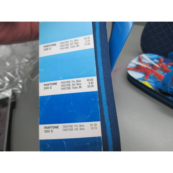 Non Slip Spider Man Kids Summer Slippers Sandals For Casual Outdoor Use