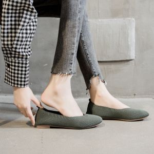 Wholesale Breathable Fashion Low Heel Loafers Women Elegant Flat Dress Shoes For