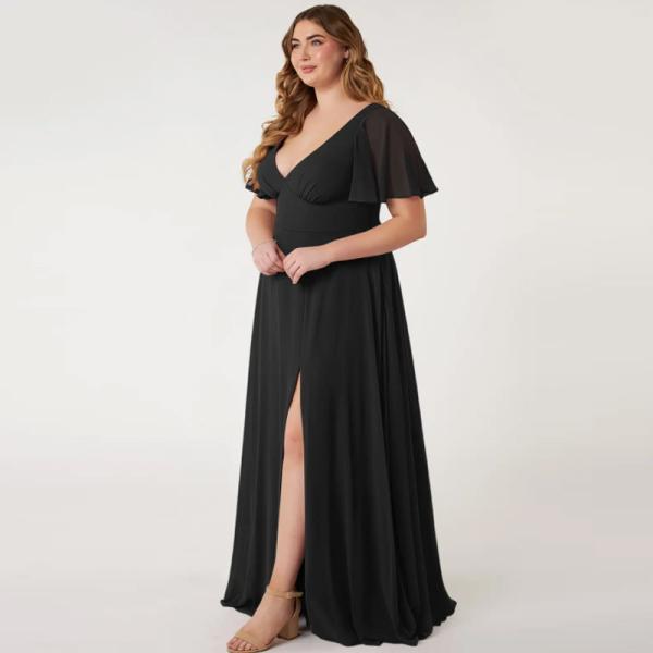 Perfect Plus Size Black Chiffon Long Bridesmaid Dress Short Sleeves Keyhole Ruched A-Line V-neck Front Split Slit
