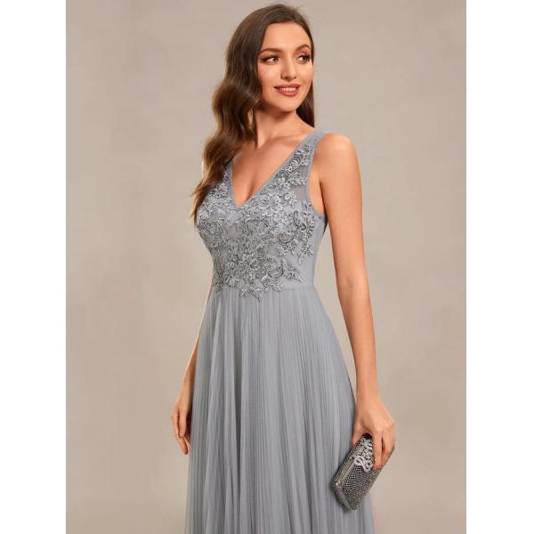 Elegant V-neck Floor-length Appliqued Zipper Two Straps A-line Grey Crepe Tulle Evening Dress