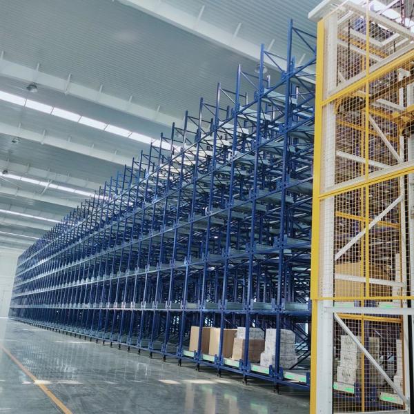 Heavy Duty Warehouse Storage Radio Shuttle Racking System Steel Powder Coating Surface Treatment