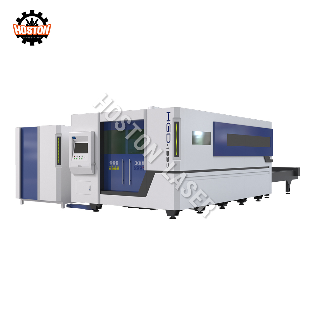 Quality 1000W Laser Power CNC Fiber Laser Cutter with 10mm Iron Enclosed Cover and 1500mm*4000mm Cutting Area for sale