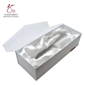 Luxury Magnetic Custom Cardboard Gift Boxes With Satin Insert
