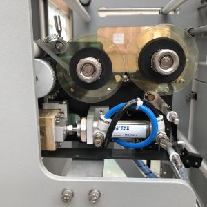 Pneumatic Control Seal Packing Machine , Carton Steel Food Packing Machine