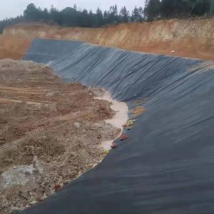 Density 0.940g/cm3 HDPE Liner Geomembrane for Smooth Fish Pond Shrimp Pond Liner